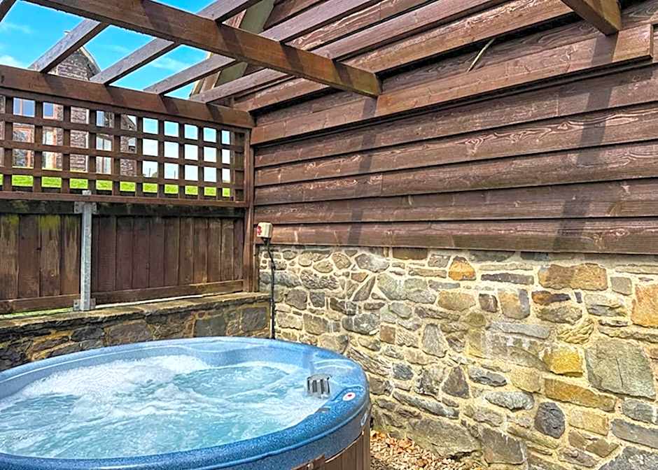 Slate House Lodges