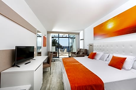 SUPERIOR SIDE SEA VIEW (2 ADULTS)