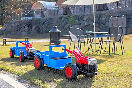 Moongyeong the-most pool villa