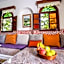 Riad Salt River