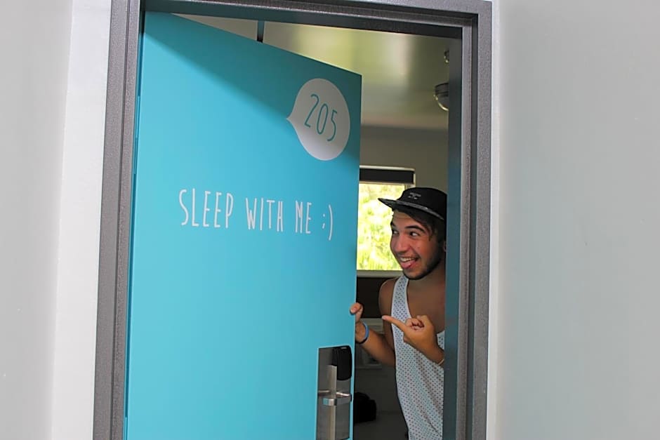 Port Douglas Backpackers