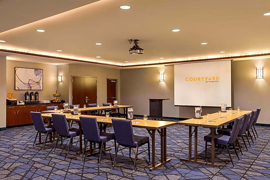 Courtyard by Marriott Madison West/Middleton