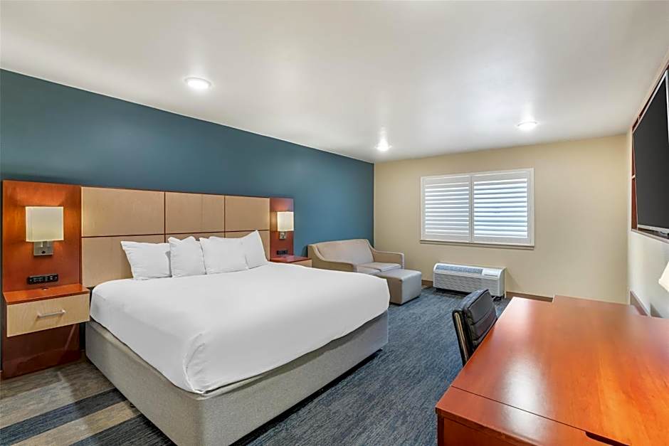 Best Western Plus Clocktower Inn