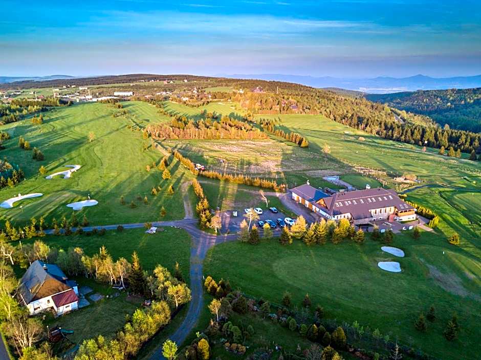 Hotel Krušnohorský Dvůr