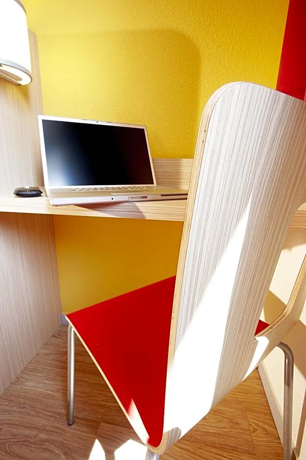 Premiere Classe Paris Ouest - Nanterre - La Defense