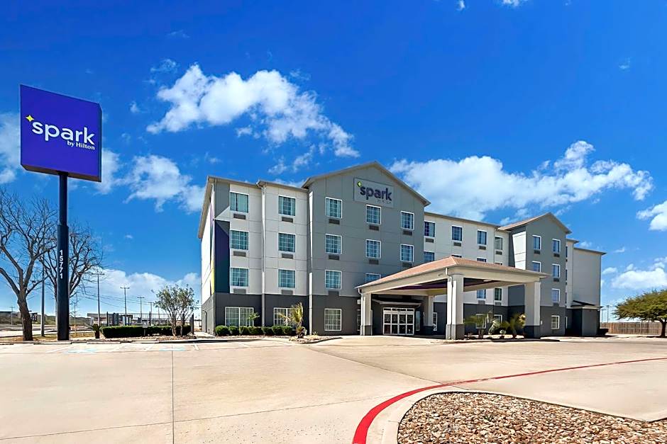 Spark by Hilton Selma