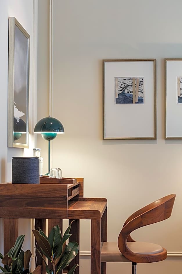 Bagatelle Gardenhouse