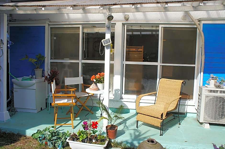 EMS Enoshima クラシックゲストハウス 寝室は個室 犬OK