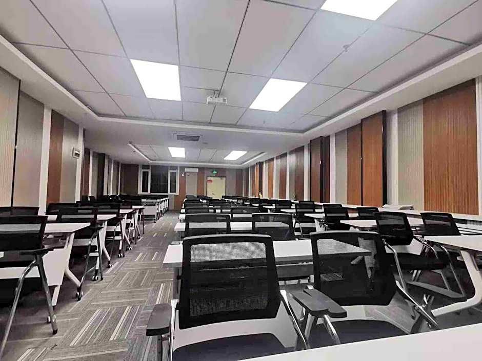 Hanting Hotel Songyuan Road