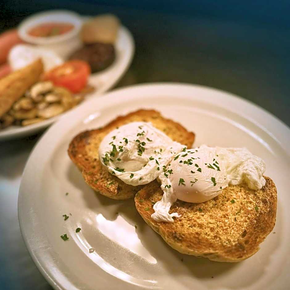 Sids restaurant and bar with rooms