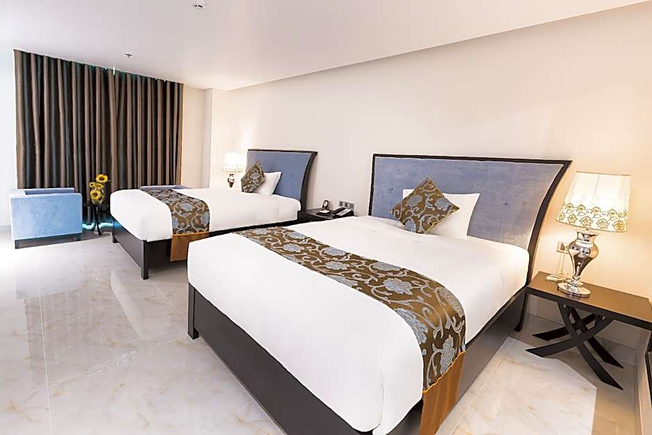 Royal Quang Binh Hotel