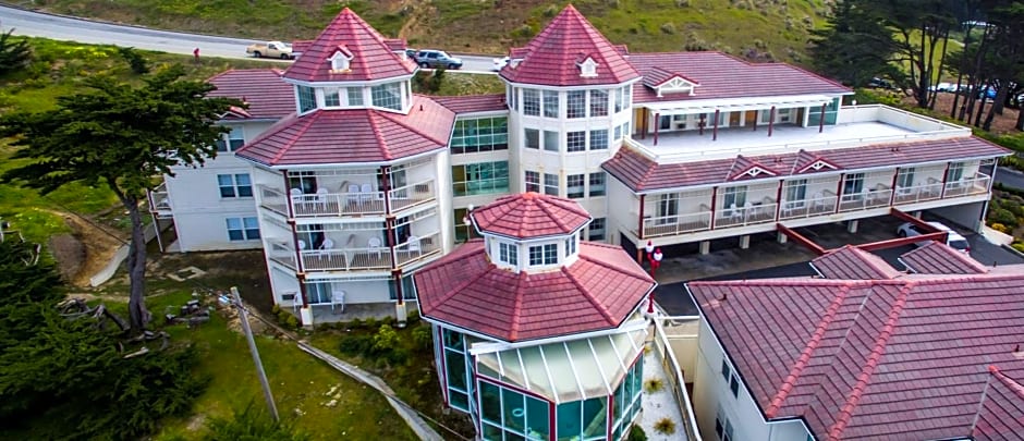 Pacifica Beach Hotel