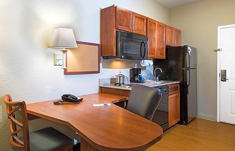 Candlewood Suites Macon By IHG