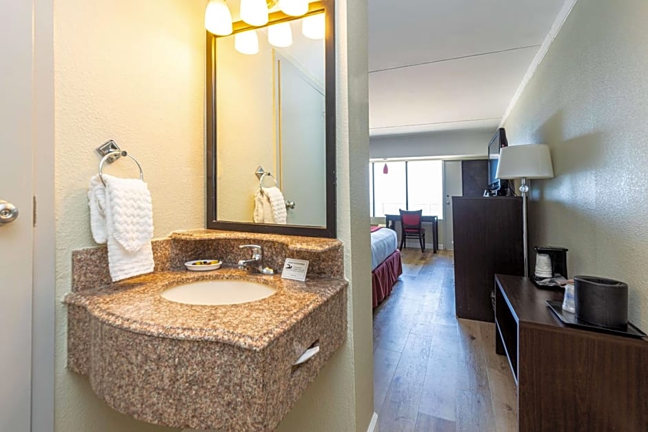 Sandcastle Resort