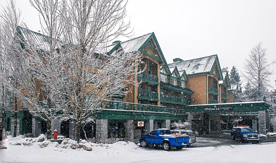 Pinnacle Hotel Whistler