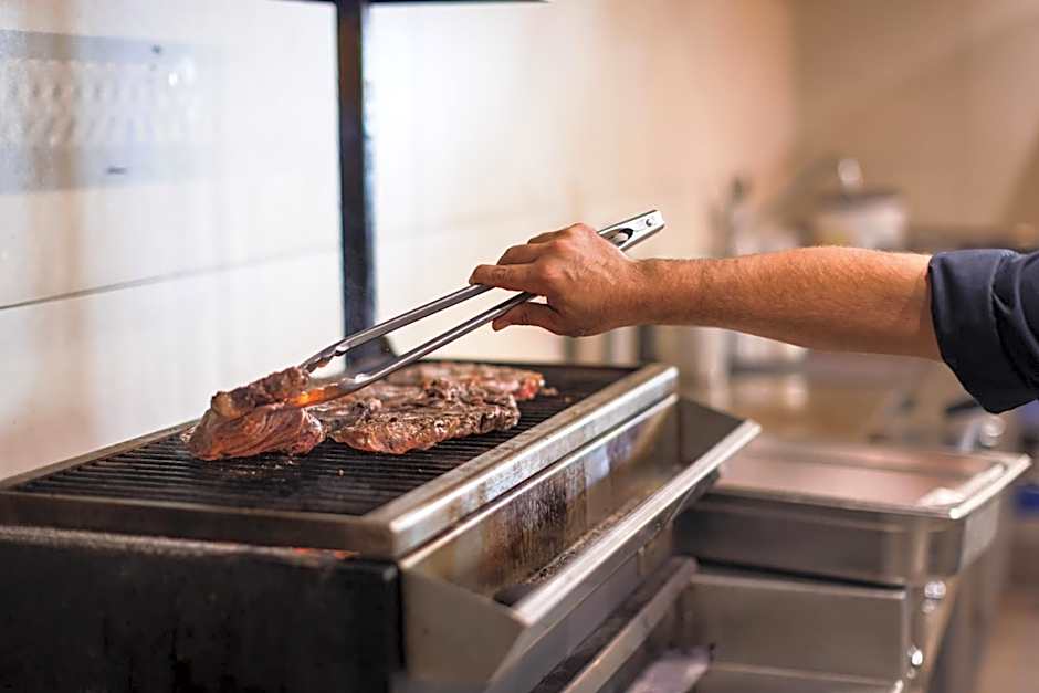 Résidence hôtelière Le Provençal à Giens - Bord de mer