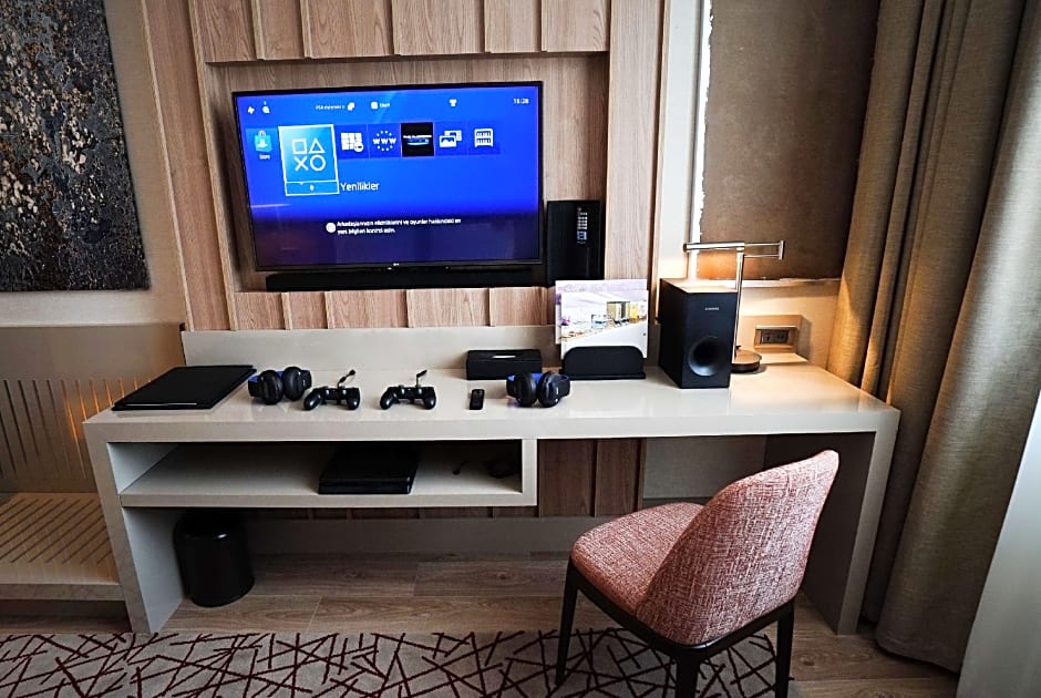 TRYP by Wyndham Istanbul Basin Ekspres