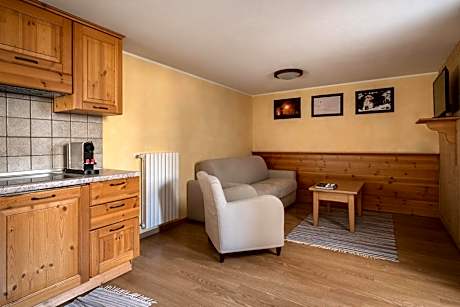 One-Bedroom Apartment (5 Adults) - Split Level