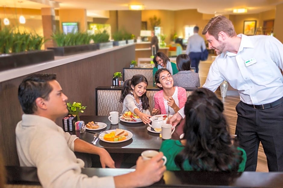Holiday Inn Indianapolis - Airport Area N By IHG