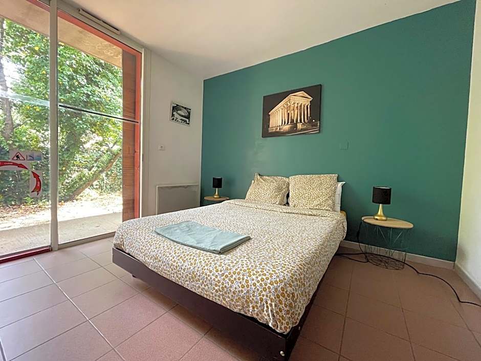 Auberge de Jeunesse HI Nîmes