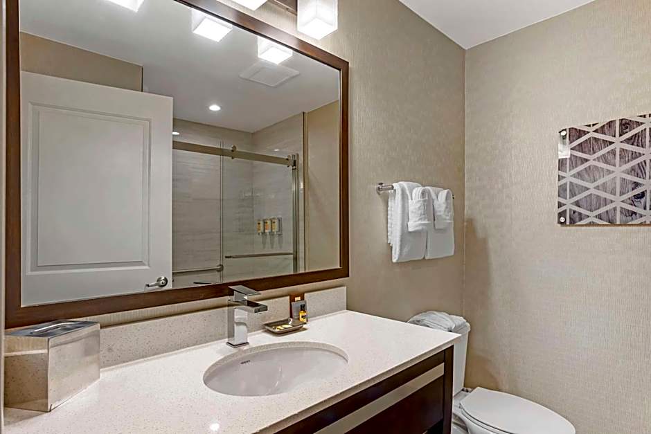 Best Western Plus Philadelphia-Pennsauken Hotel