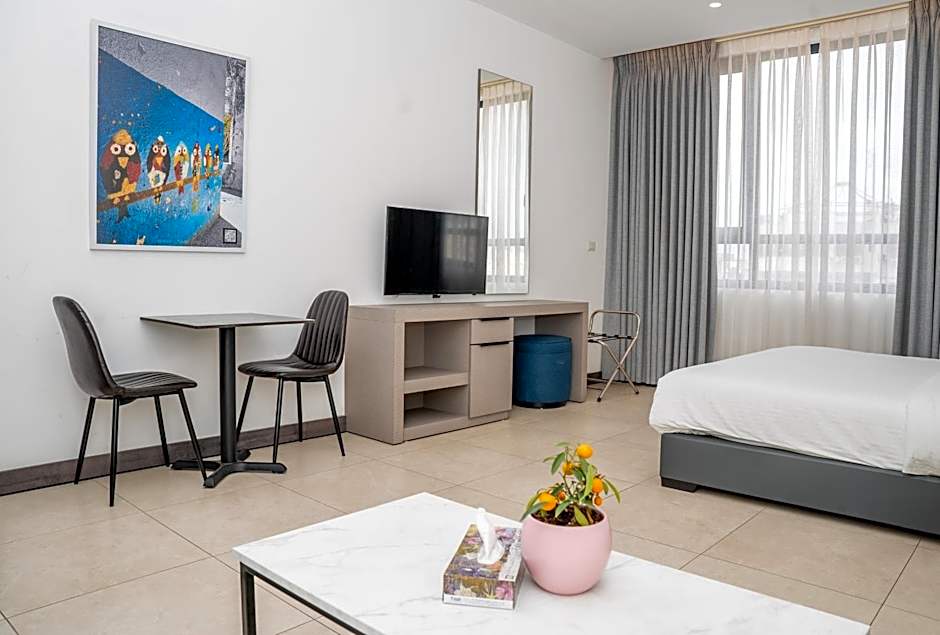 Liv Weibdeh Hotel Suites