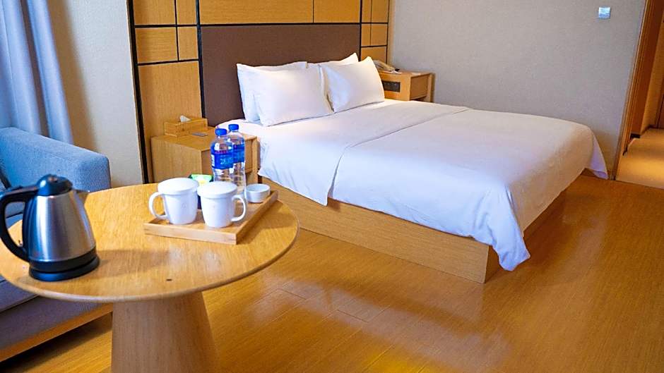 Ji Hotel Daqing Tieren Plaza