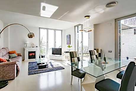 Duplex Moderno Y Luminoso, Vistas A Mar