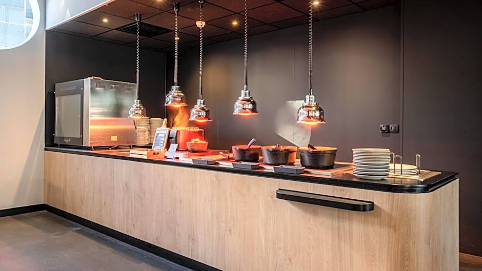 Campanile PRIME - Nice Airport