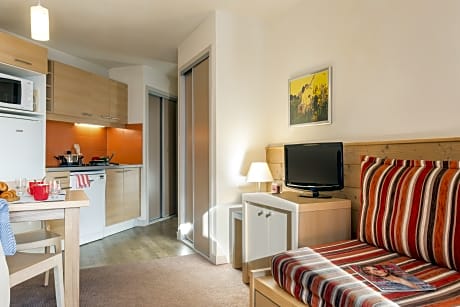 Apartment Capacity 5