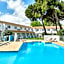 Artemia Aigues-Mortes - Hotel avec piscine