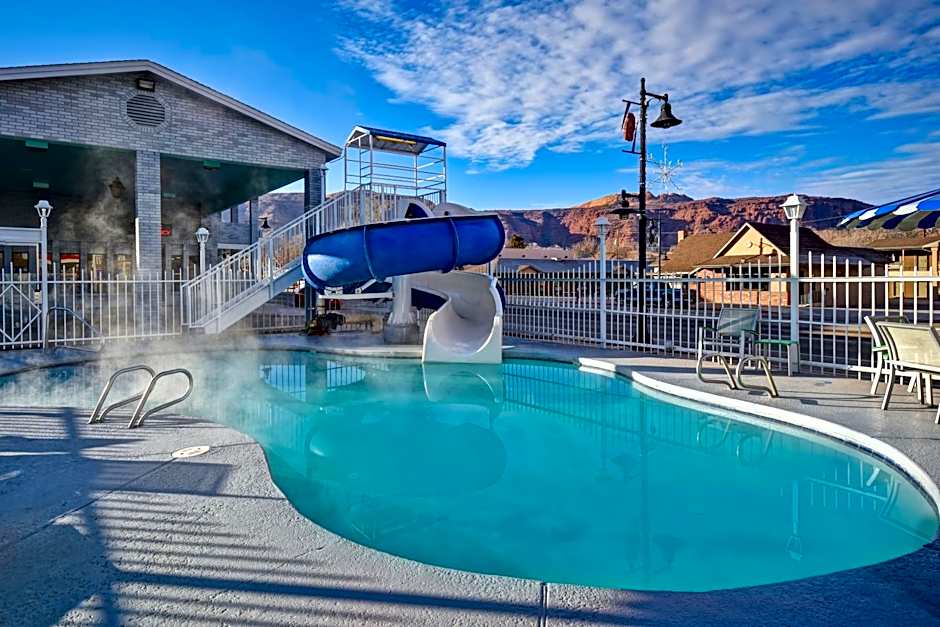 Expedition Lodge