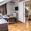 Hotel Julian