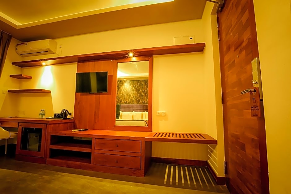 Golden Pearl Tangalle Beach