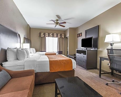 Queen Room with Two Queen Beds - Non-Smoking