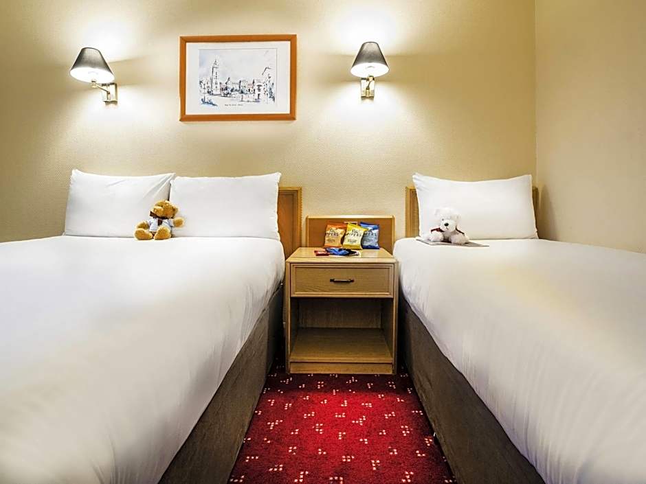 Ibis London Earls Court Hotel