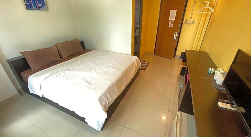 U Dee Room and Coffee Hotel