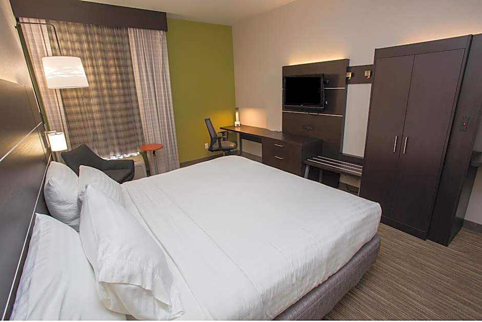 Holiday Inn Express Wilmington By IHG