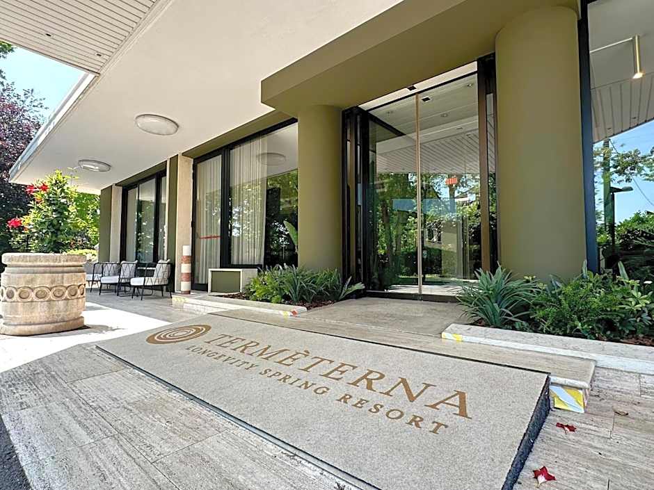 Termeterna - Longevity Spring Resort