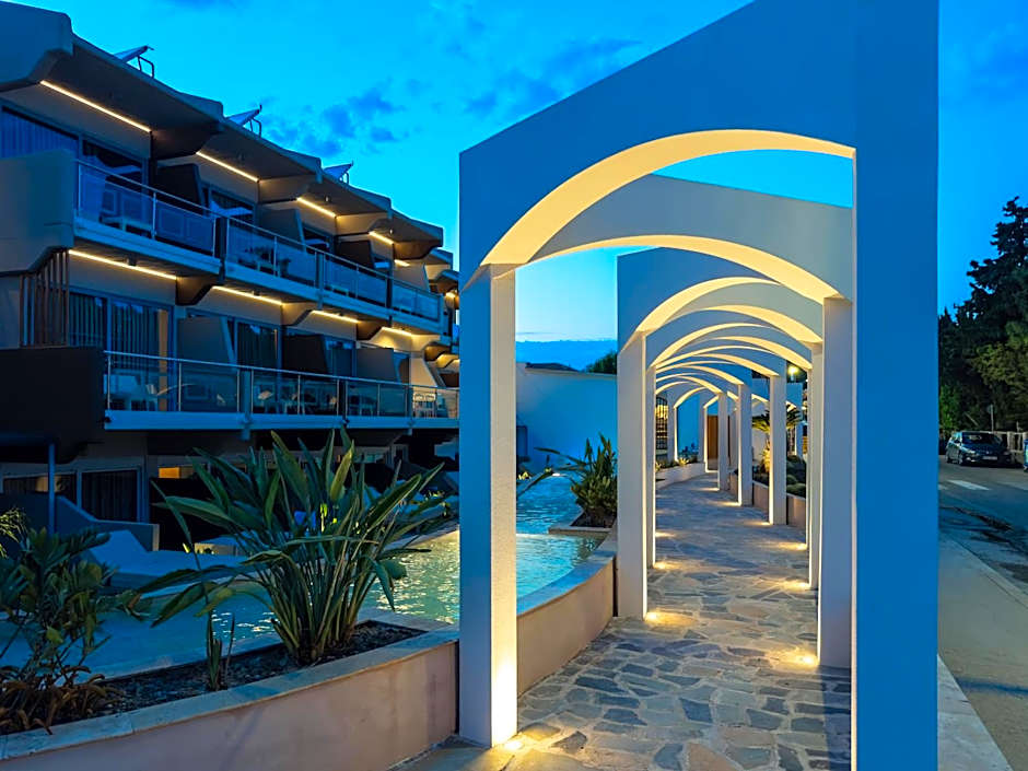 Kolymbia Bay Art Boutique Hotel - Adults Only