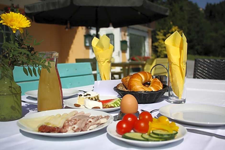 Pension Waldhof am Stubenbergsee