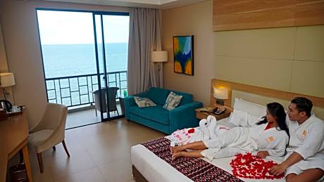Premier King Room with Sea View