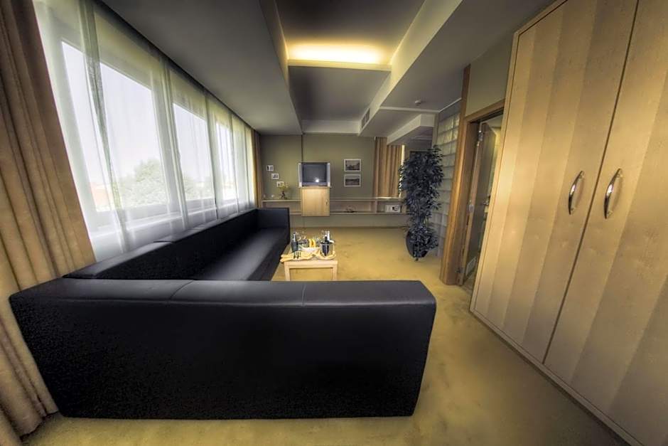 Hotel Lav Vukovar