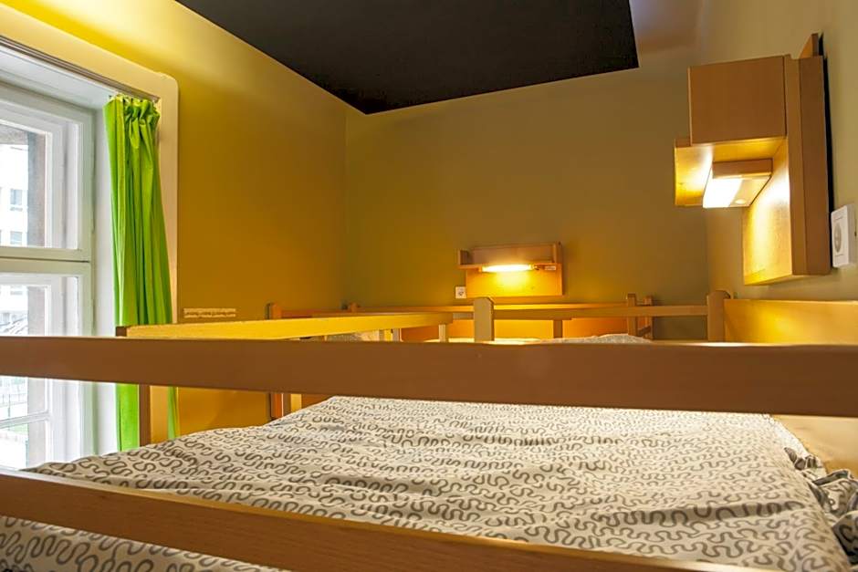 Photo 1 of 3 of Quintuple Room with Shared Bathroom