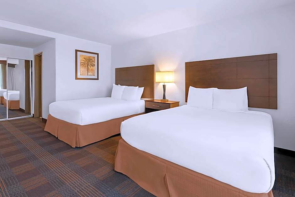 Best Western Date Tree Hotel