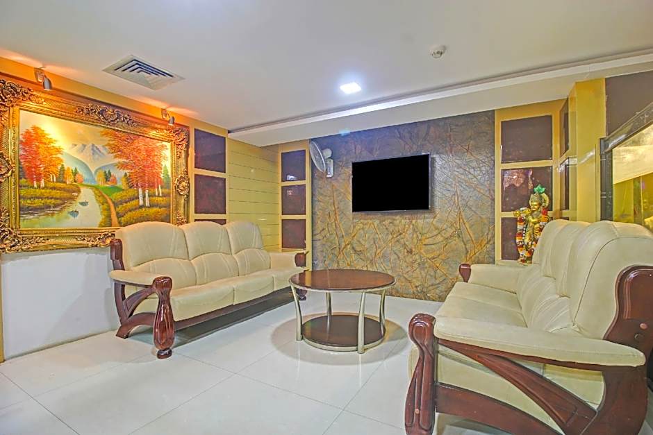 Collection O Hotel Regal Near ISKON TEMPLE , ABIDS – Hyderabad, 