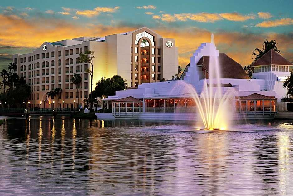 Hilton Boca Raton Suites