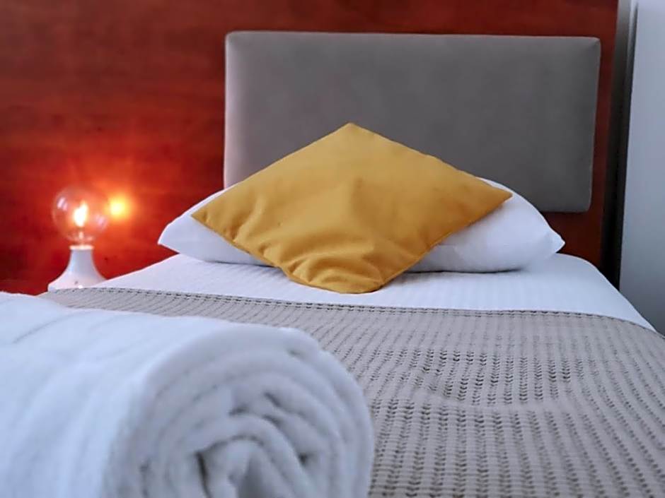 Hotel CITY