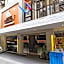 Arawana Residence Phromphong