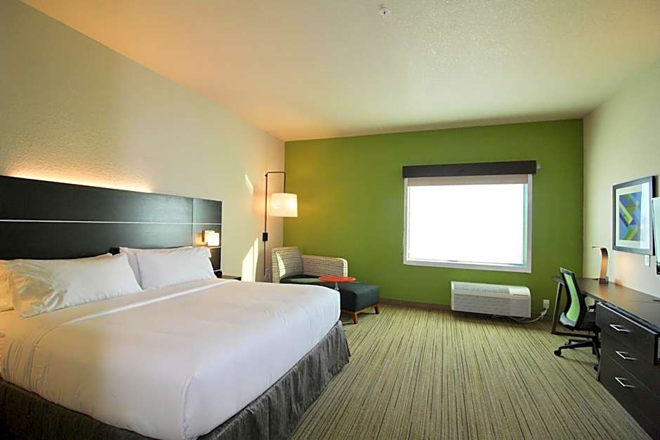 Holiday Inn Express & Suites - Kirksville - University Area By IHG